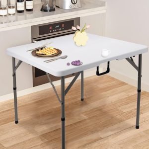 Folding table